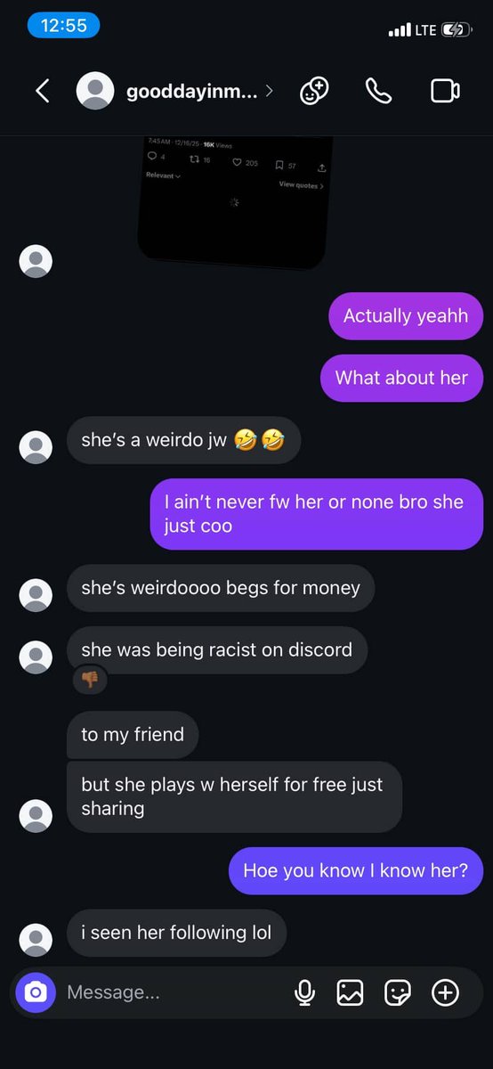 dom_te_'s tweet photo. @ntrgalacticc me when im a weird ass obsessive schizophrenic ass bitch who thinks i sent nudes to her man . lmfao and idk if it was u or ur friend who called me racist on discord but u fr making shit up lmfao https://t.co/APlwJSd2SJ