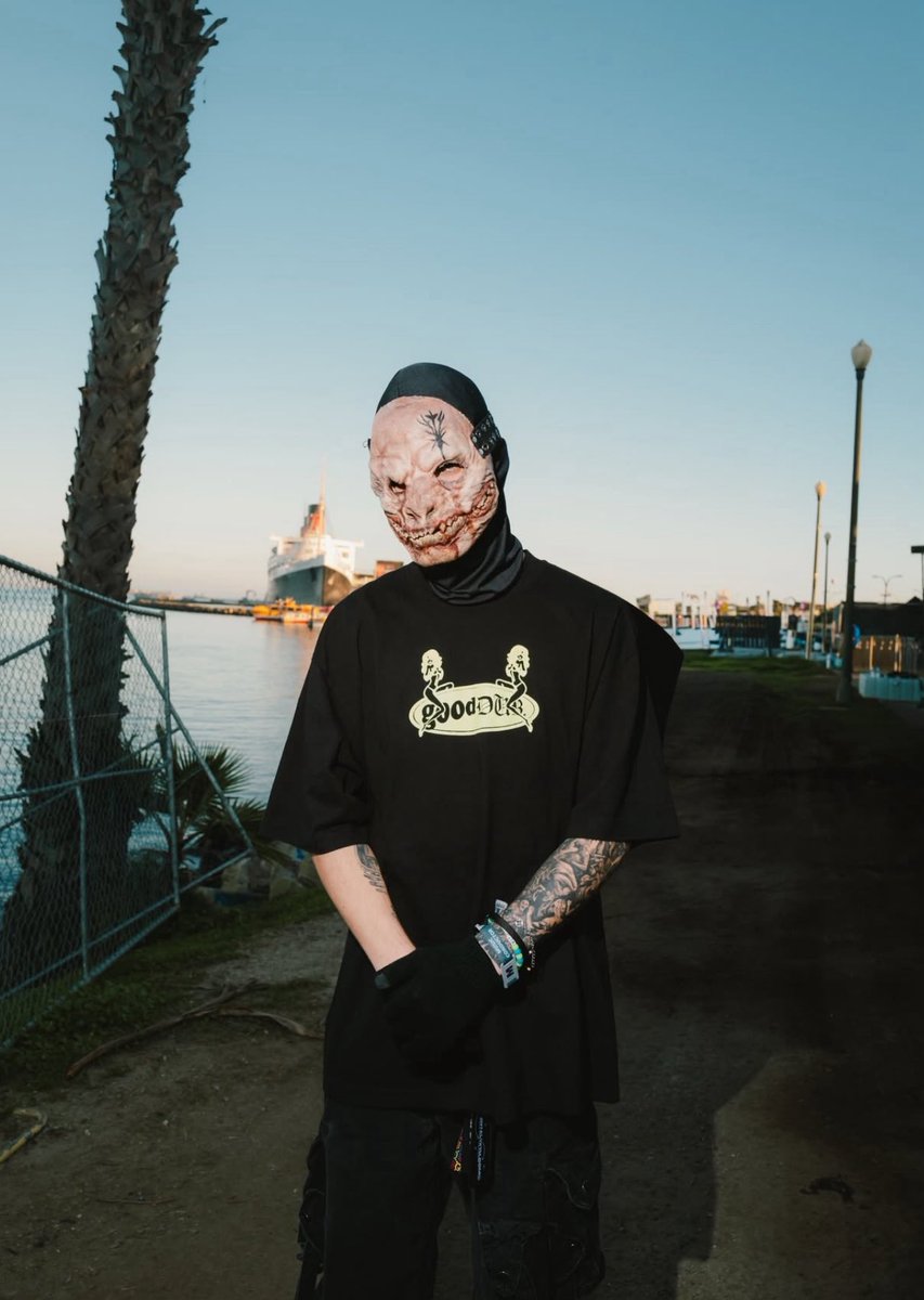 𝗗𝗲𝗳𝗶𝗮𝗻𝘁 𝗣𝗿𝗲𝘀𝗲𝗻𝘁𝘀 tweet media