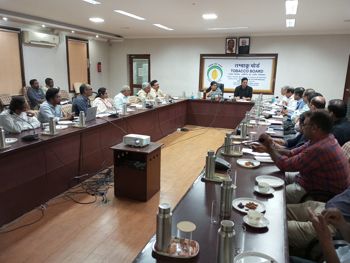 YashwanthKC's tweet photo. Held discussions with members of the Indian Tobacco Association (ITA – Trade Council), along with our Executive Director Smt. Vishwasree ji, IAS, on tobacco marketing strategies, considering upcoming tax changes and their implications for the industry and the farming community. https://t.co/vcDWEziLpM