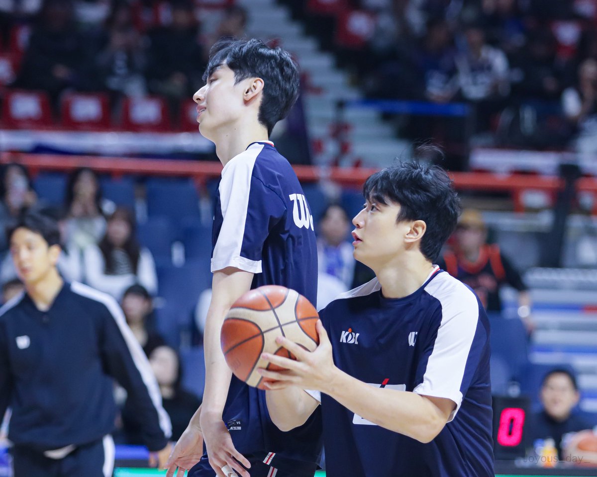 260125
교창이가 너무 좋은 형아 ㅋㅋㅋ

#허웅 #송교창 
#kcc_egis #kcc이지스 #부산kcc