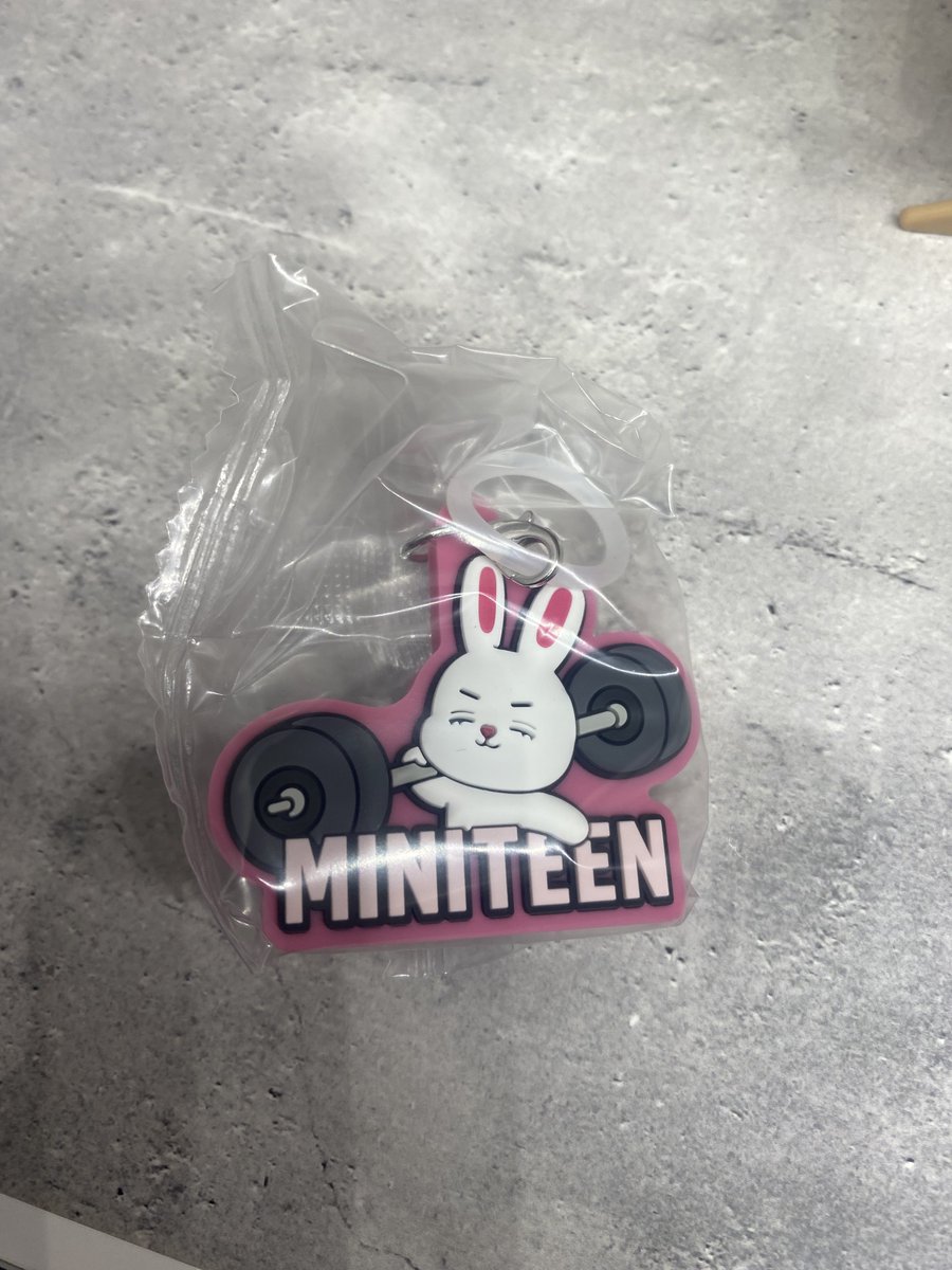 まぎょむ tweet media