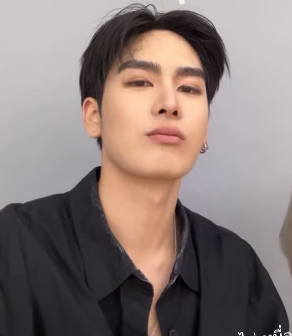 raendesvouz's tweet image. NGACO! NGACO BANGET GIMANA BISA BEGINI GANTENG DAN CANTIK