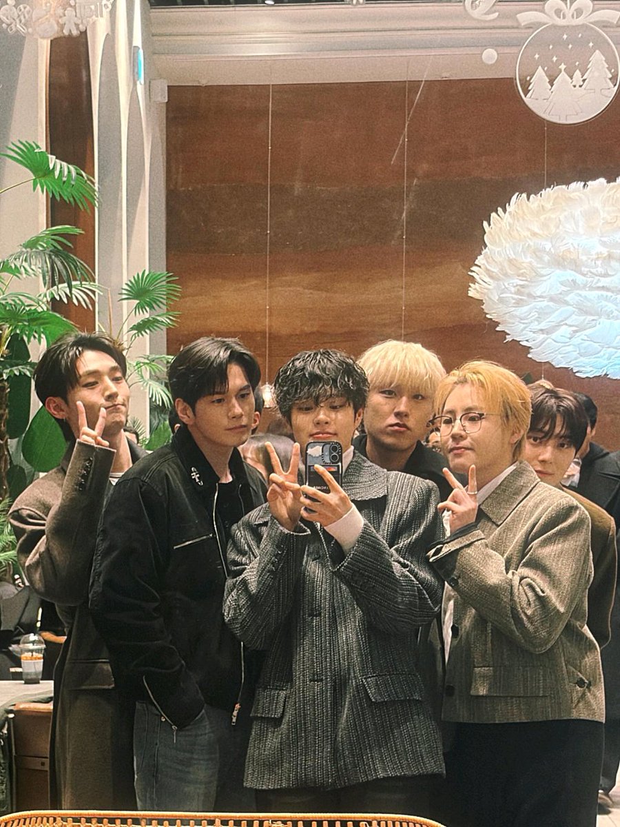 WANNA ONE SELCA IN THE BIG YEAR OF 2026 😭