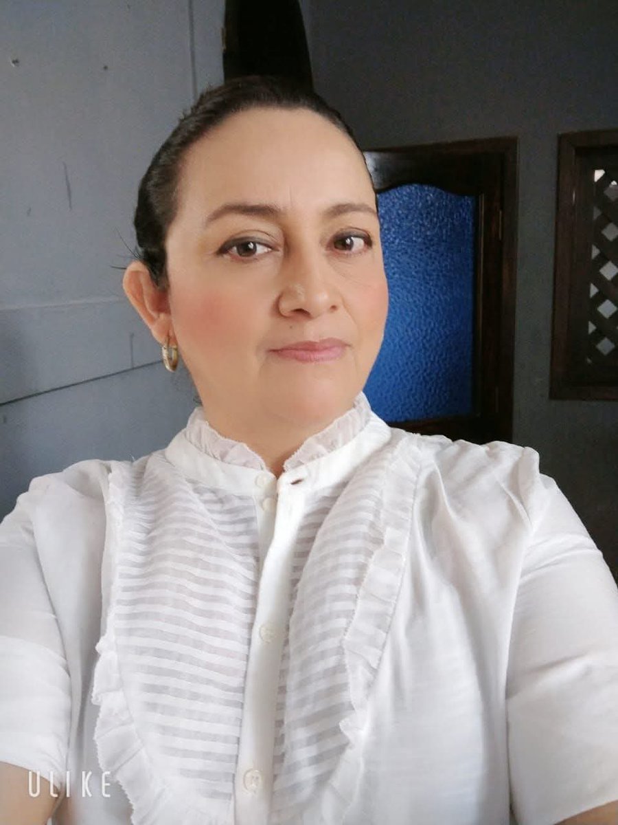 Feliz cumpleaños amada mía. Este día, tu esposo, hijos y nietos celebramos tu vida.
Dios te bendiga ricamente.
🙌🏼🥳🎊🎉