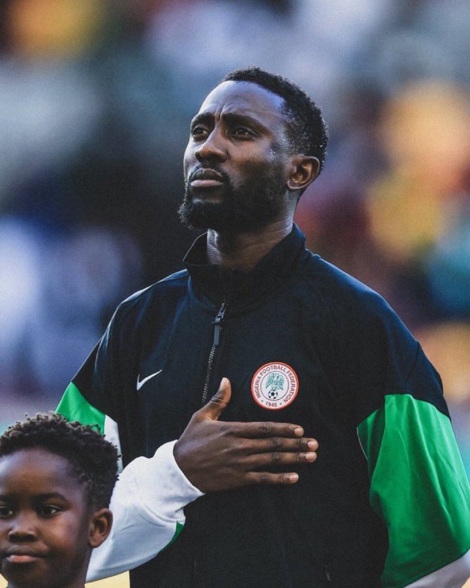 Courage à Wilfried Ndidi qui a perdu son père dans un accident de voiture de l’Etat du Delta 🕊️☝🏽

Nous sommes avec toi SKIPPO ❤️