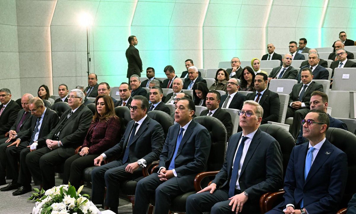 siham033's tweet image. اللي بيتعمل من دعم مستشفيات ومبادرات صحية تحت إشراف وزير البترول مجهود يستحق الإشادة
#مستشفى_كليوباترا_سكاى