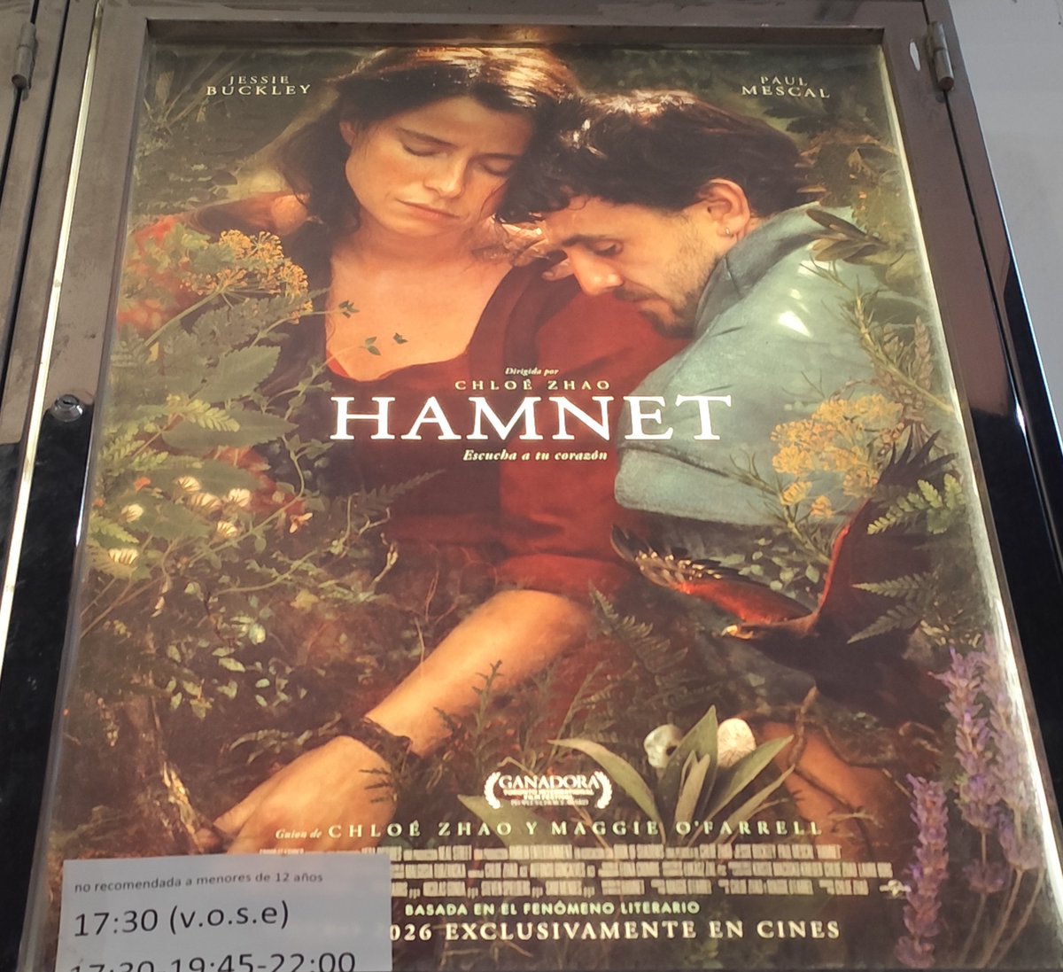 Zaratustra2016's tweet photo. -- HAMNET --
Amar, sufrir, morir...Tal vez soñar?
#Thatisthequestion
#MartesDeCine
SÍ...ya sé lo del liiiiiibro 📖
Es una película 🎞️🎥 https://t.co/znmFoO6Gpn