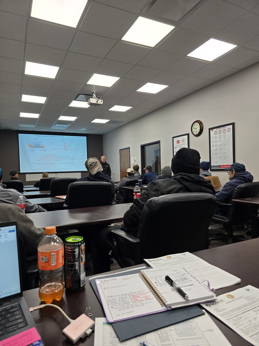 Kevin Kline tweet media