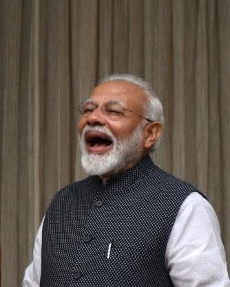 हर बिल में सवर्ण फस जाएगा
मैं जागूँगा नींद तुम्हें न आएगी 😅
#UGC_RollBack