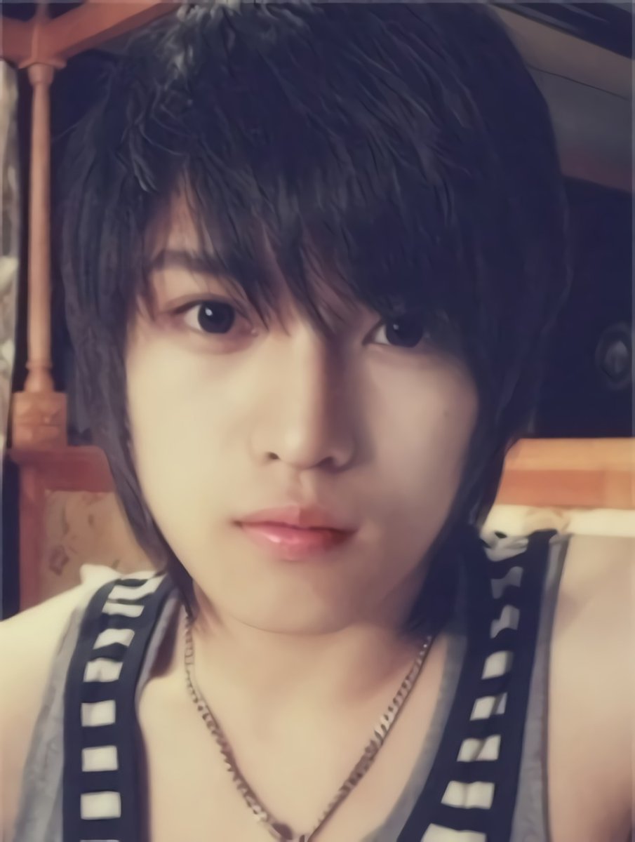 SteVieOliVie's tweet image. First saved                                 Latest saved
21 yo                                                  40 yo