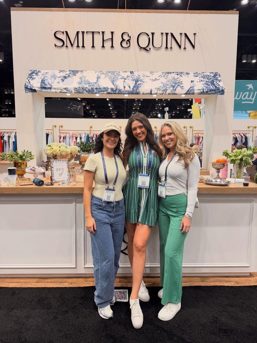 Gabichat1's tweet photo. PGA show 2026⛳️ One day wasn’t enough! Unreal to see the golf community continuing to grow each and every year🔥 Sad to have missed most of you this year but looking forward to an insane year ahead🎊 #golf #pgashow https://t.co/83pBpVswrE