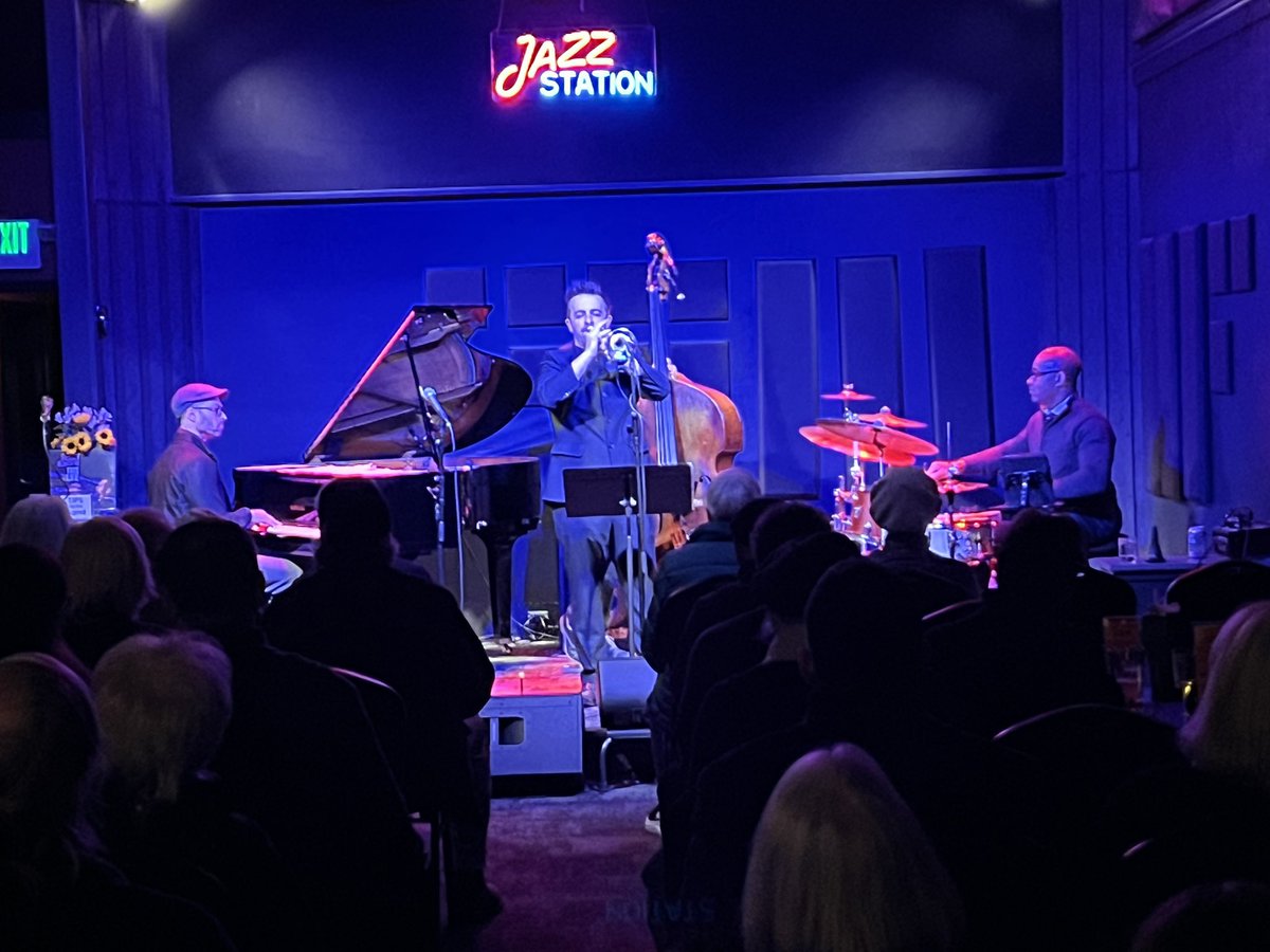 Benny Benack III tweet media