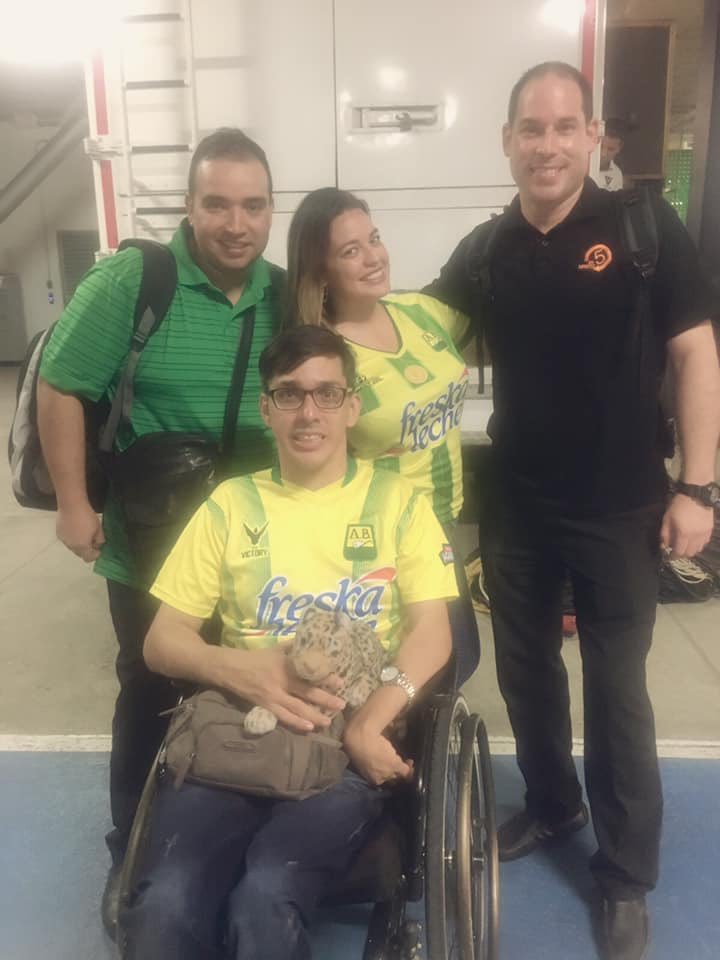 Hoy estaría cumpliendo 41 años un hincha que está en la presencia de papito Dios, pero que siempre demostró un amor especial por el <a href="/ABucaramanga/">Atlético Bucaramanga</a> 

Recordamos con cariño a Marlon J. Mendoza un saludo especial para su señora madre doña Ruth.