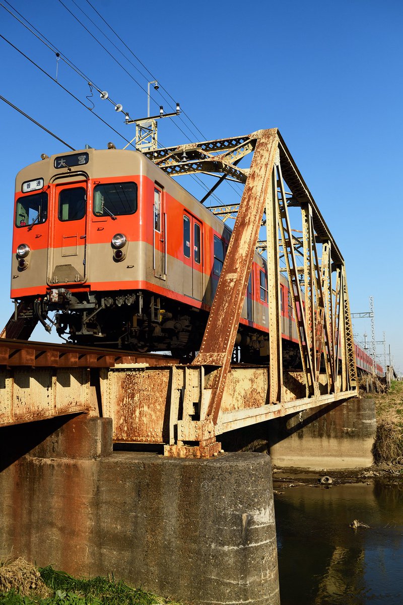 今日は2週間ぶりにフリーな休み。8111Fが急行運用に入りそうだという