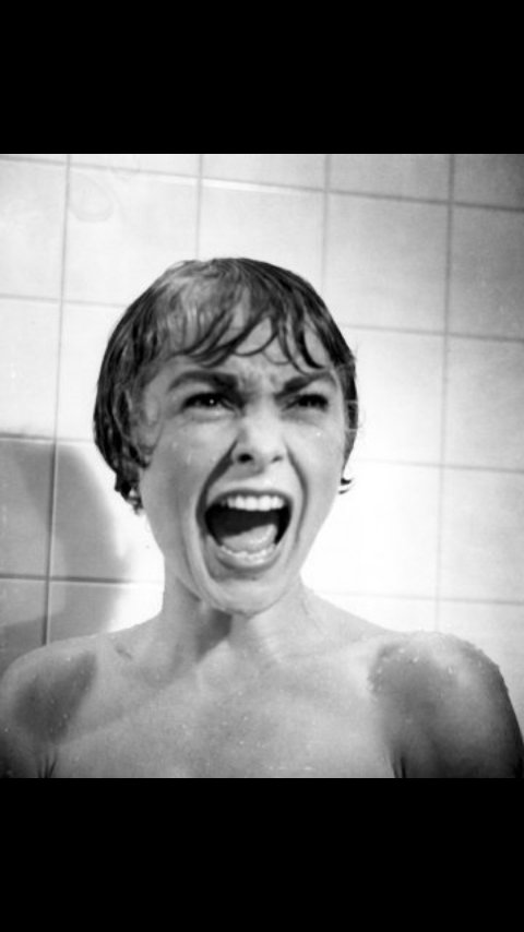 Chavistas apretar er culo vienen por las basofias que faltan!!