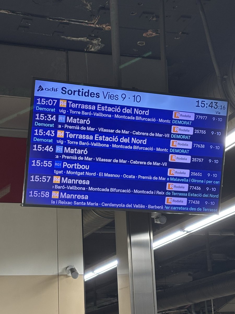 <a href="/rodalies/">Rodalies Catalunya</a> Com teniu els collons de no informar el que està passant de veritat?

El problema és que sou tan mala gent que ni informeu, no ens doneu l’oportunitat d’organitzar-nos.