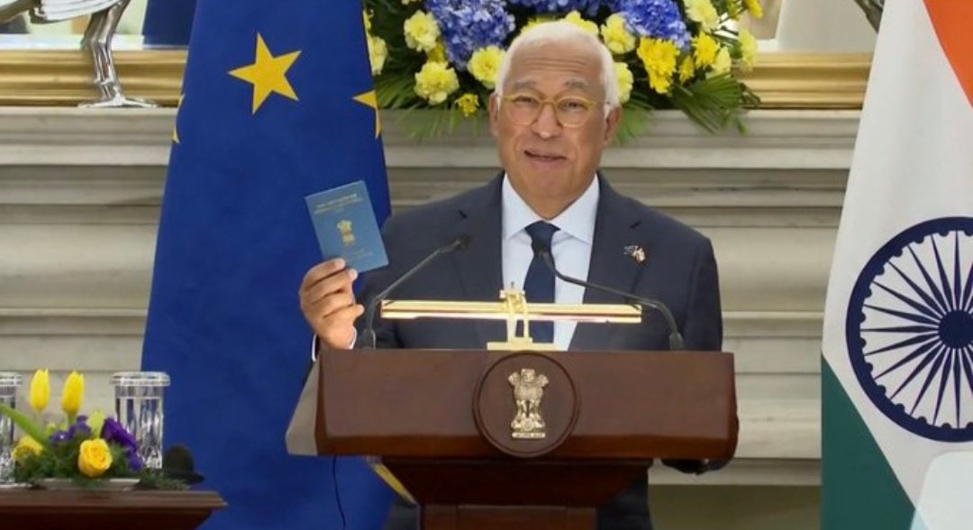 viriato888's tweet image. 🚨🇪🇺 Depois do acordo entre a União Europeia e a Índia, António Costa exibe o passaporte Indiano e afirma ser um cidadão Indiano.

Esta atitude está a gerar uma onda de indignação por toda a europa.