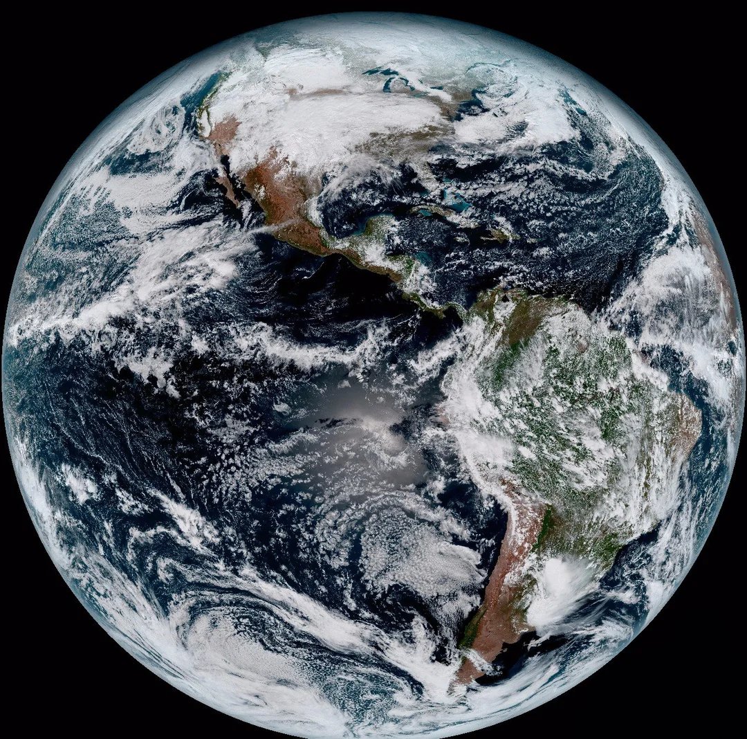 ClimateDefiance's tweet photo. You just know that Neil Armstrong gazed upon this and thought of quarterly profits for the oil and gas industry https://t.co/WGpcdZDEm2