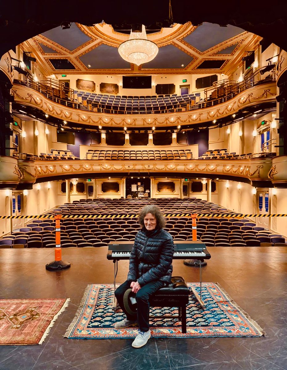 Gilbert O'Sullivan tweet media