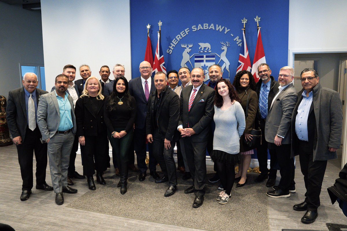 RobFlackEML's tweet image. Thanks @SherefSabawyPC for hosting a conversation with local realtors and industry leaders from your community. It's always great to listen and learn from the many people who are on the frontlines of this industry. 

#Housing #Mississauga #Realtors