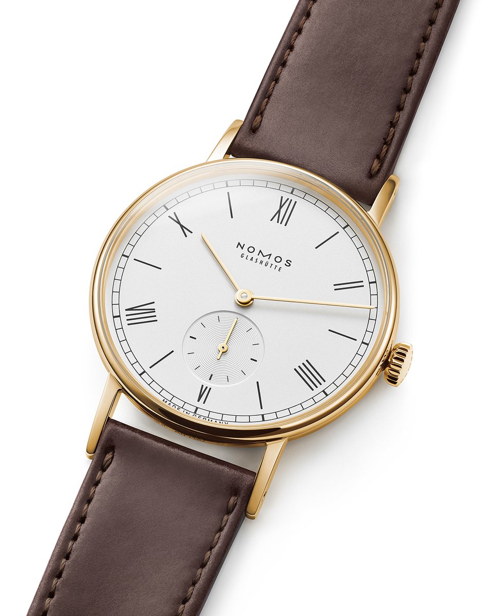 nomosglashuette's tweet image. #Ludwig gold doré is a #timepiece built to last – in terms of quality and design. Inside the 18 kt gold case, the hand-wound movement DUW 4001 keeps perfect time. Delicate gold hands and Roman numerals give this #watch a warm and refined character.

nomos-glashuette.com
