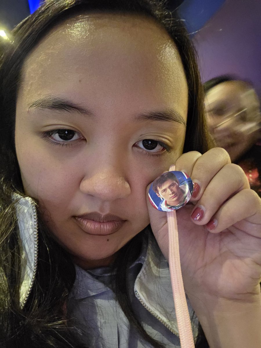 grabe nagkalat sa dds screening!!! mabuhay ang cottage

nice meeting you <a href="/chowmowan/">raven (◜◡◝)</a> !!! 🥰 thank u for the pins hehe
