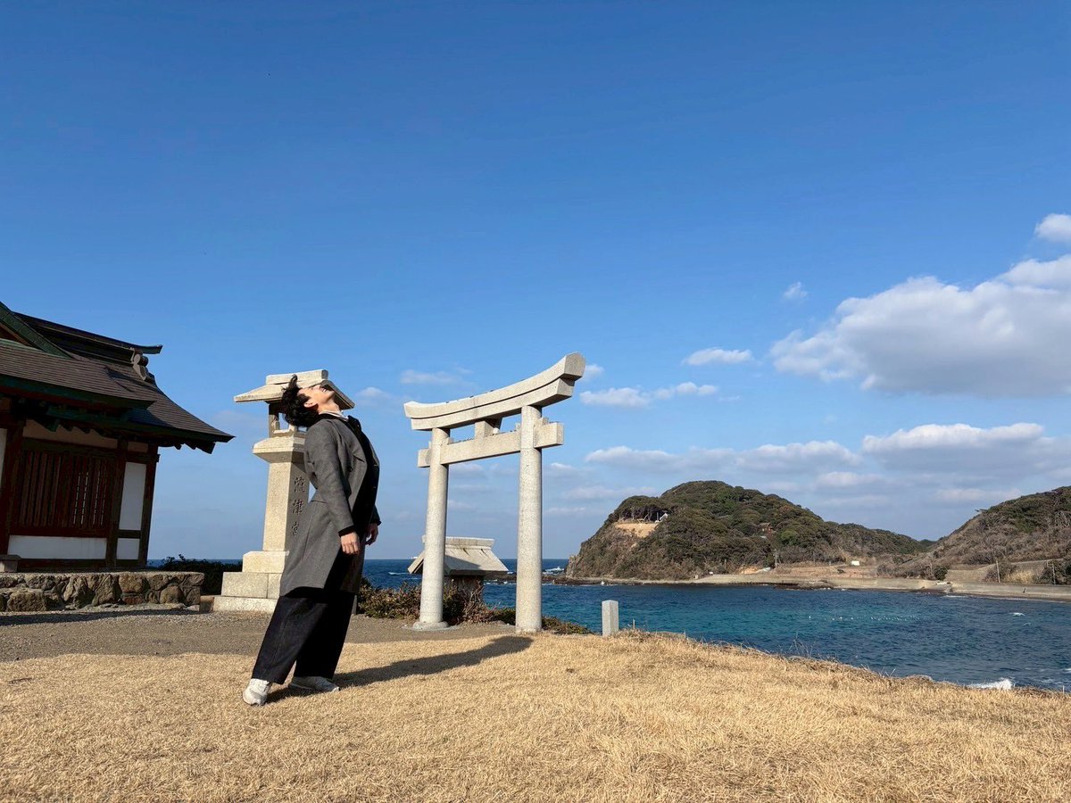 誕生日を迎えました🎂
これまで関わってくださった皆様、何よりいつも温かく応援してくださる皆様のおかげでこの一年も素敵な日々を送ることが出来ました✨
本当にありがとうございます🥳
この一年は更に自分を磨いて、皆様に最高の景色を見ていただけるよう邁進します