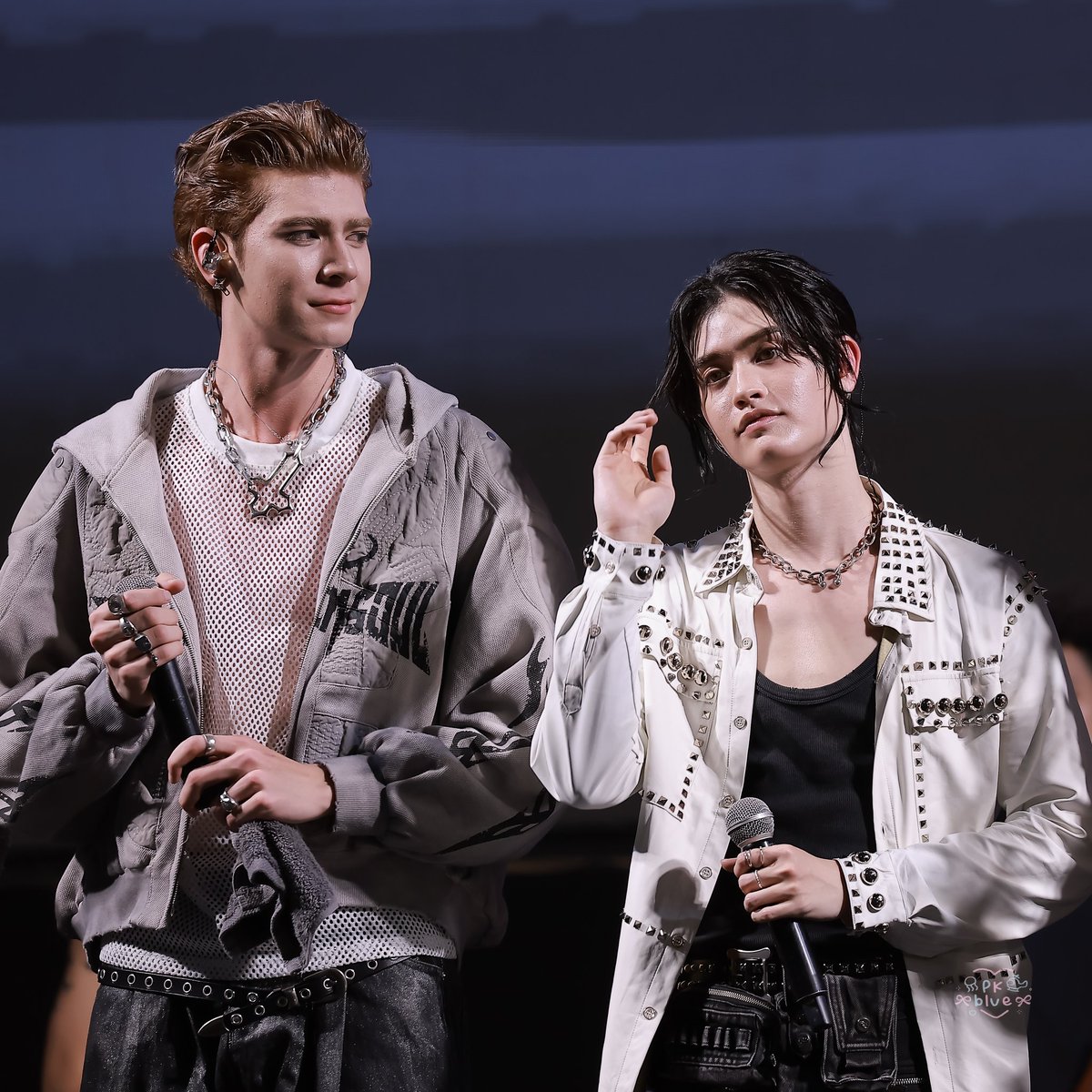 THEBLUEPK2's tweet image. หล่อ😭😭😭มากกกก😭😭😭😭😭😭

#XOXOshowcase2026
 #NiceATLAS #ErwinATLAS