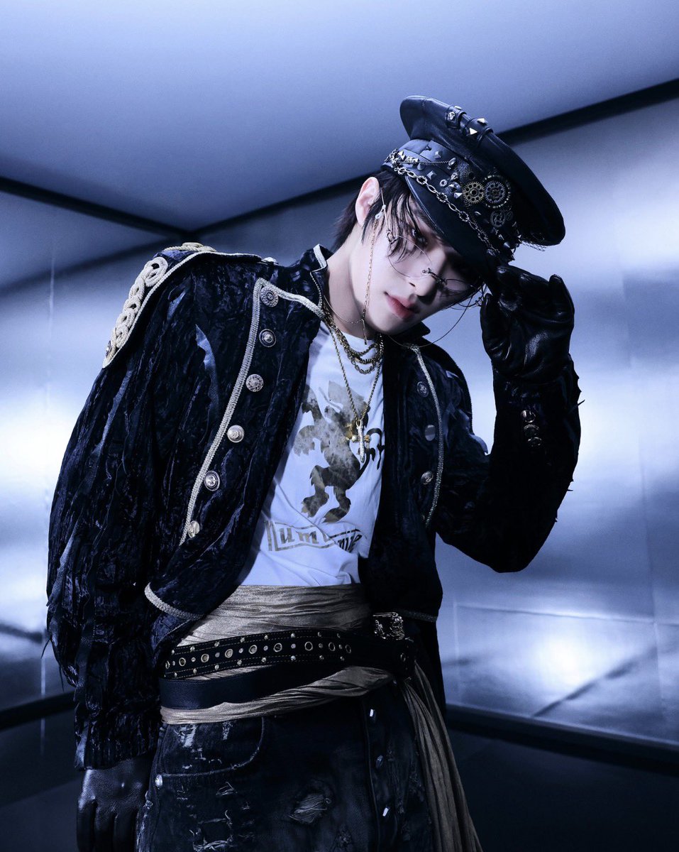 mgprcss's tweet image. You can't understand what i felt when i saw this photo