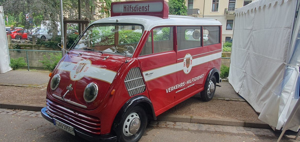 StillAliveCars's tweet photo. #BadenBaden Classic 2024 #DKW Schnellaster #AVD https://t.co/JfUvPeE6oC