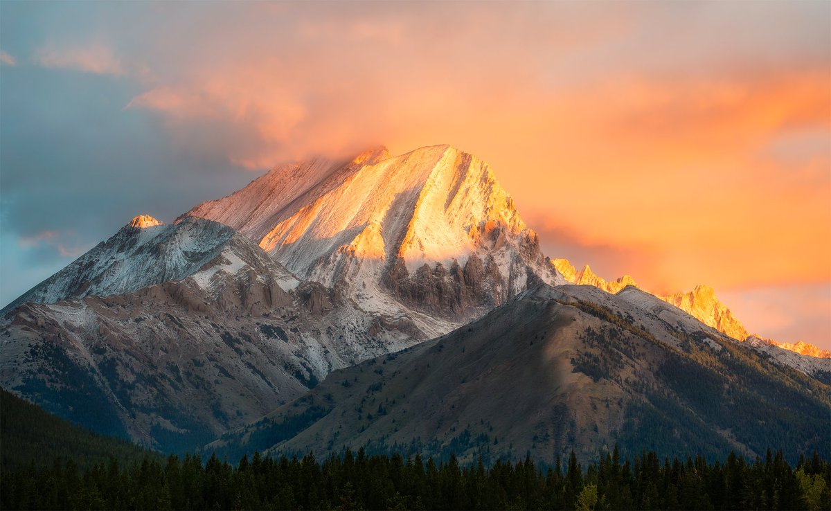 JamesAfineart's tweet photo. Good morning sunrise lovers https://t.co/zQX1G5RyuH