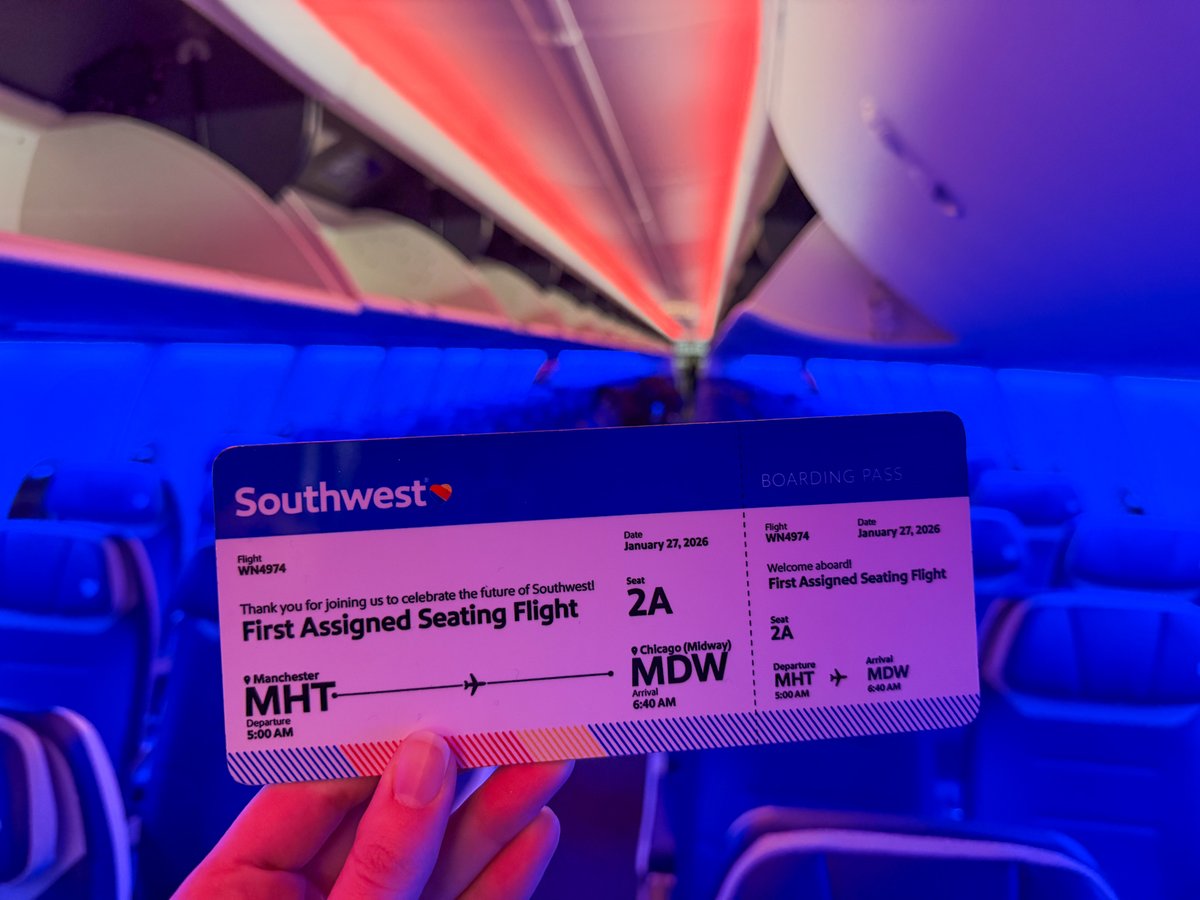 flymanchester's tweet image. We've officially entered ✨ the assigned-seating era ✨ with @SouthwestAir! ✈️ At 5 a.m. today, history took off at MHT as we became the first airport to launch a Southwest flight with assigned seating. #FlyMHT