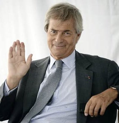👉 Cette affaire n’a pas été relayée sur CNews, Europe 1 et le JDD, les médias de Vincent Bolloré.