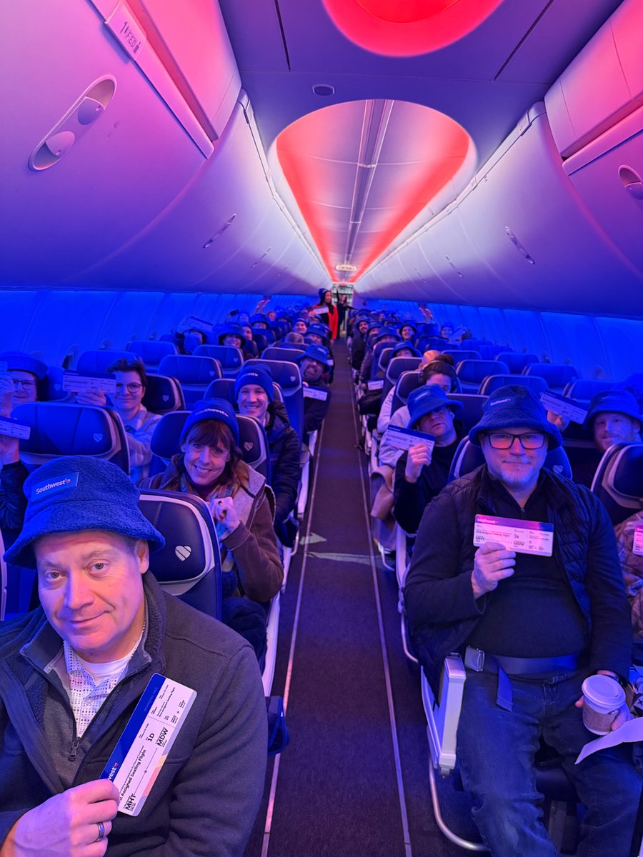 flymanchester's tweet image. We've officially entered ✨ the assigned-seating era ✨ with @SouthwestAir! ✈️ At 5 a.m. today, history took off at MHT as we became the first airport to launch a Southwest flight with assigned seating. #FlyMHT