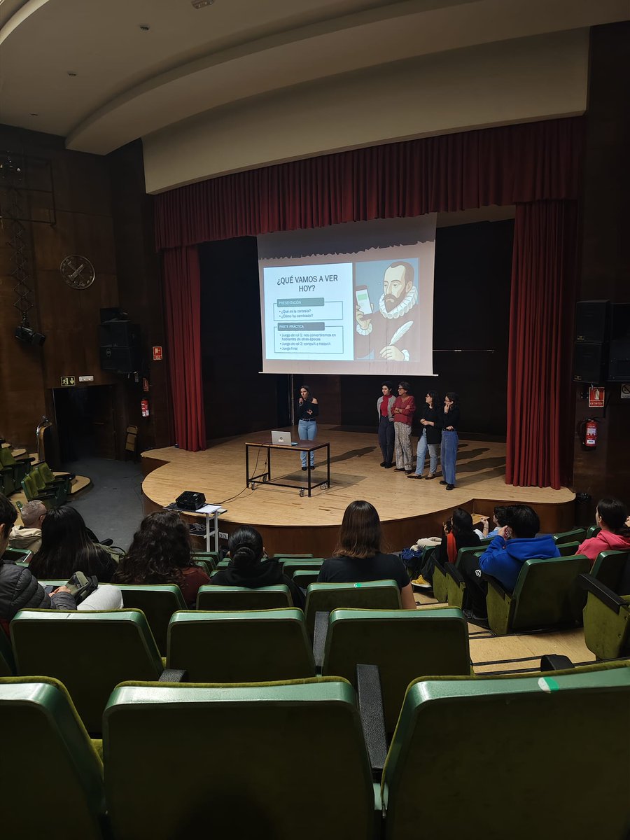 Colegio Decroly tweet media