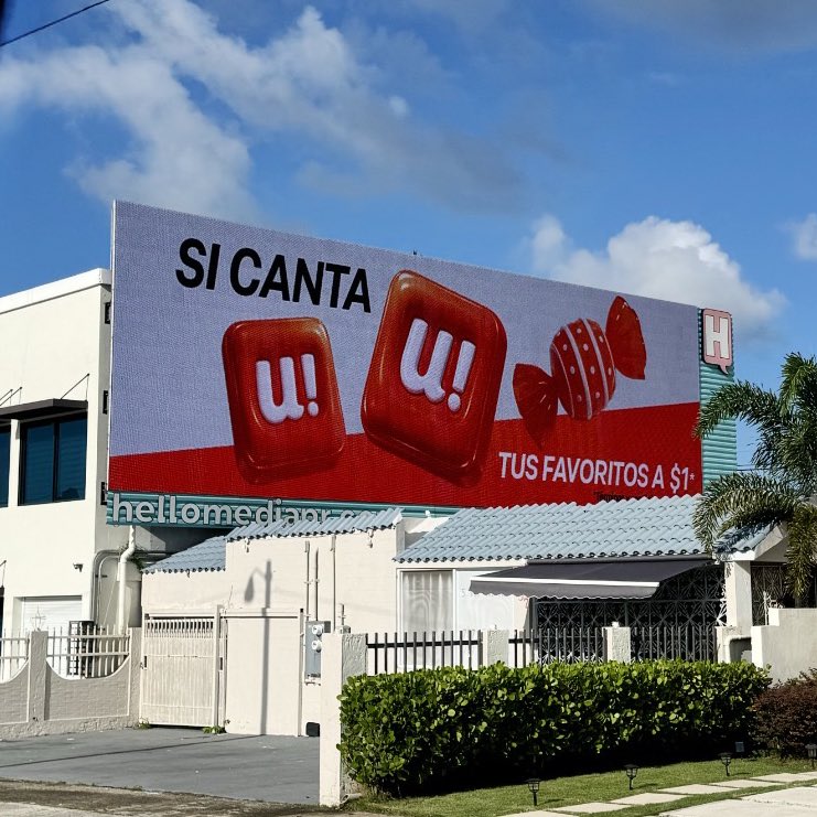 Update 🚨 Aparecen billboards en Puerto Rico de Uva 

Si el día del 🏈🏆 se canta la parte de “Uva Uva 🍬”, el UVA App va a activar artículos a $1 mientras dure el show o hasta que se agoten (lo que ocurra primero)

*T&amp;C aplican*