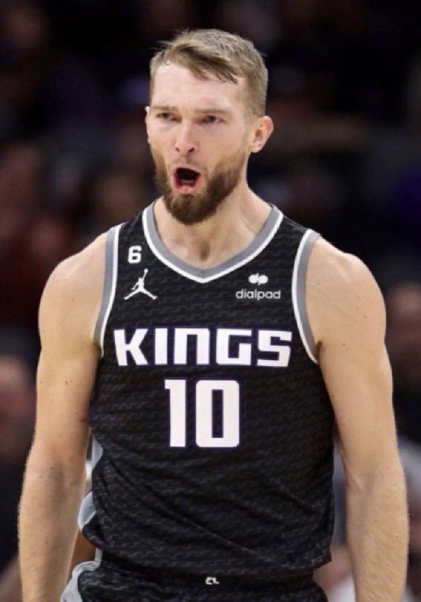 Alex Caruso tweet media