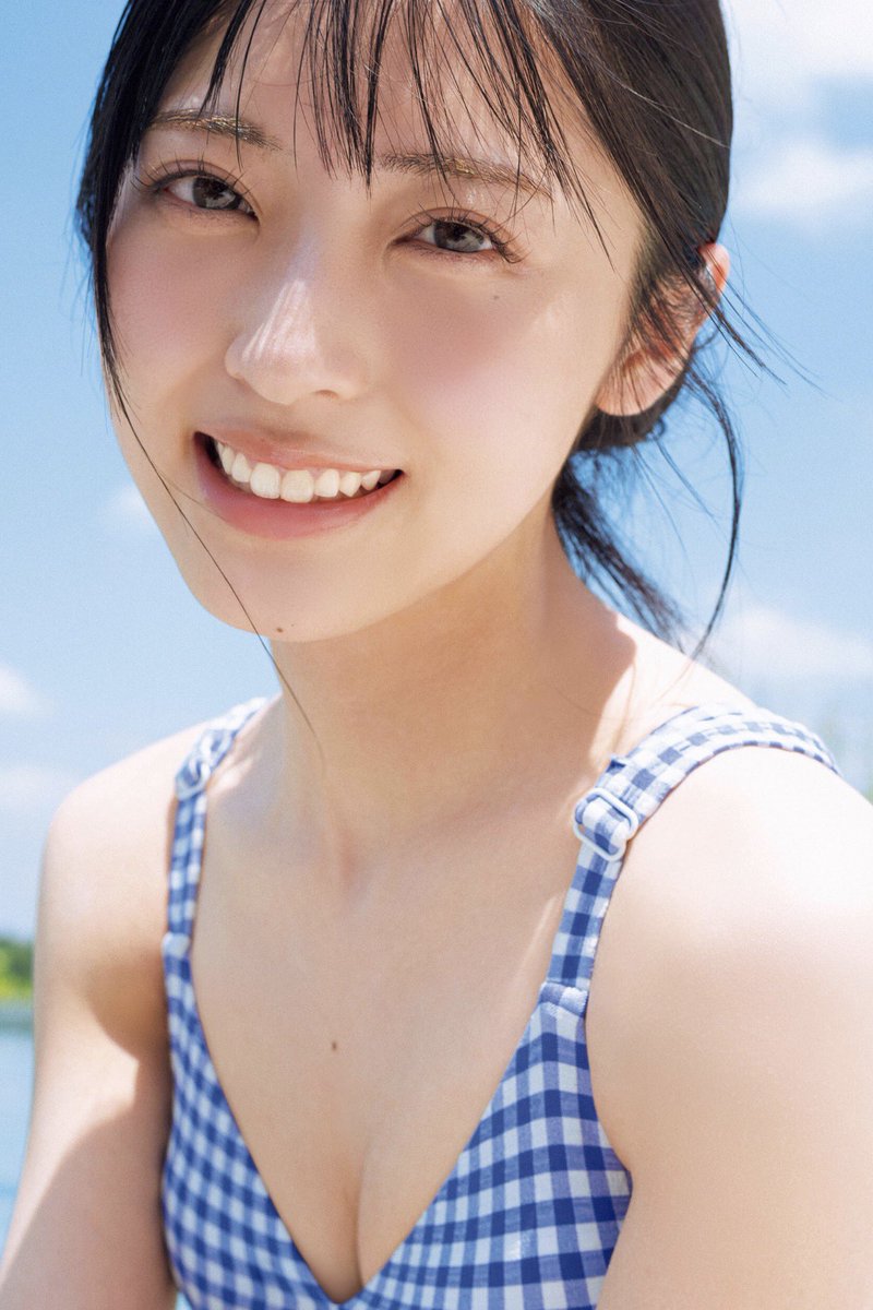 AKB48 佐藤綺星 1st写真集「天使の反射角度」 DMMブックス発売中
