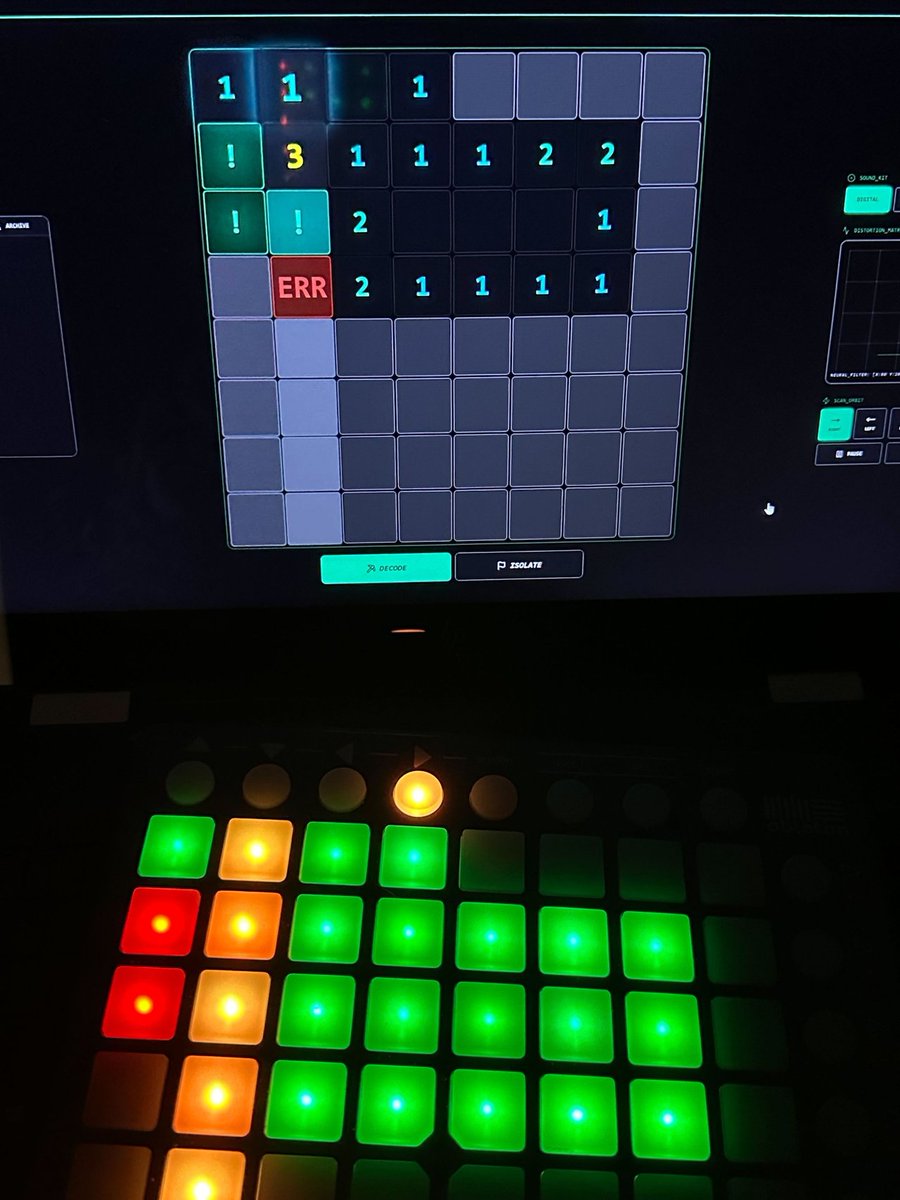 omism's tweet photo. 【Web Audio × Minesweeper】
ブラウザ上で動作する"楽器"としてのマインスイーパーを作りました。
Web MIDI API対応で、Launchpadを繋げば物理的にハッキング可能。
https://t.co/Vrtzouxzx7
#WebMIDI #DTM #Synthesizer @itchio https://t.co/LSc5xiRHdk