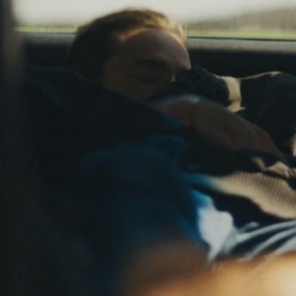 lazysndy's tweet image. shh let him sleep