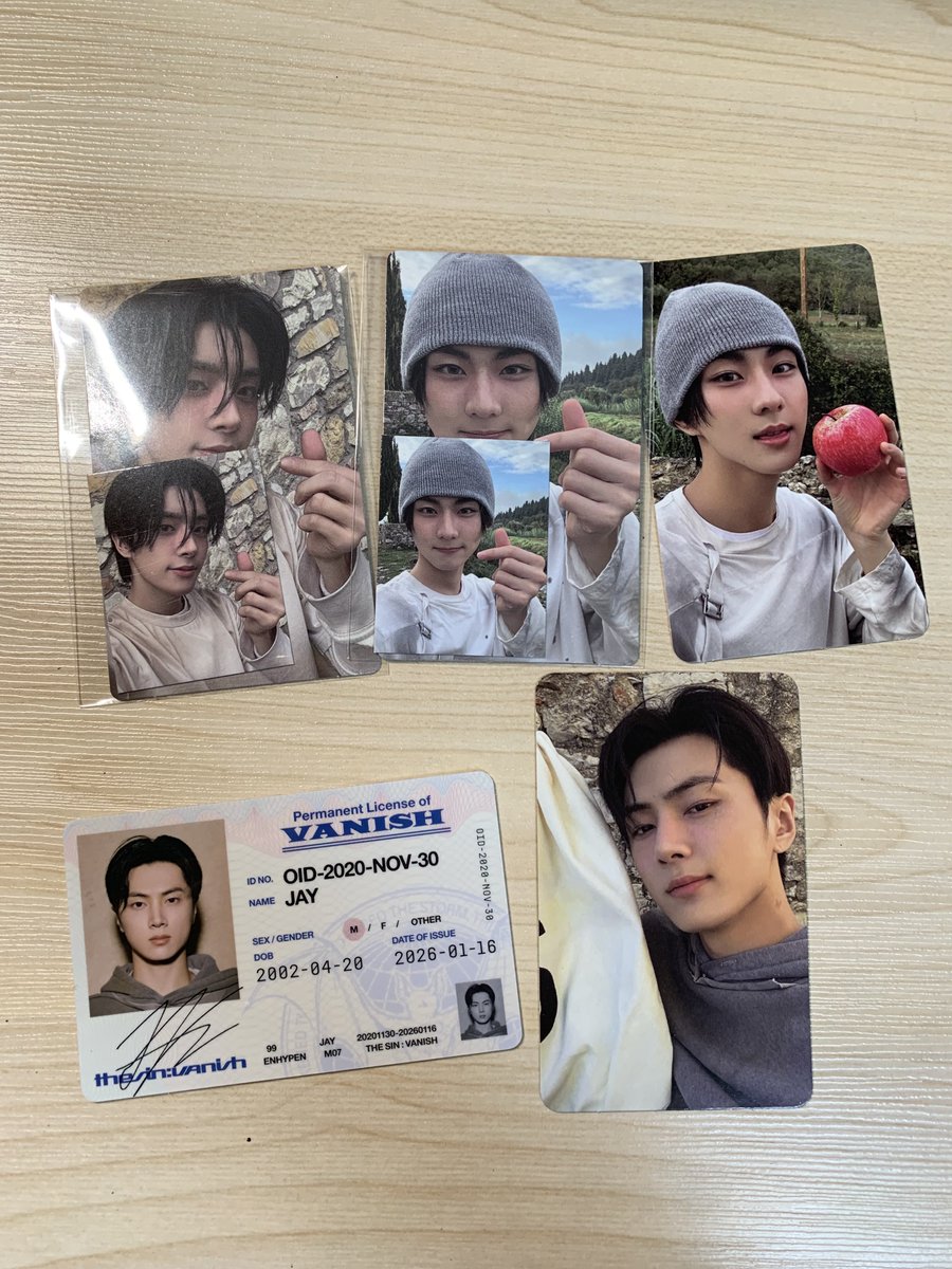 vudekstp's tweet photo. 엔하이픈 배니쉬 나이프 포카양도
옾챗으로 들어와주세요

All - 2.0
Sell⭕️⭕️
https://t.co/ihpZ1QQy2V

Enhypen 포카 포토카드 미공포 위버스 특전 양도 판매 증사 THE SIN : VANISH FUGITIVES 배니시 배니쉬 앨범 앨포 heeseung jay jake sunghoon sunoo niki photocard poca wts wtb weverse https://t.co/BNozobJmBK
