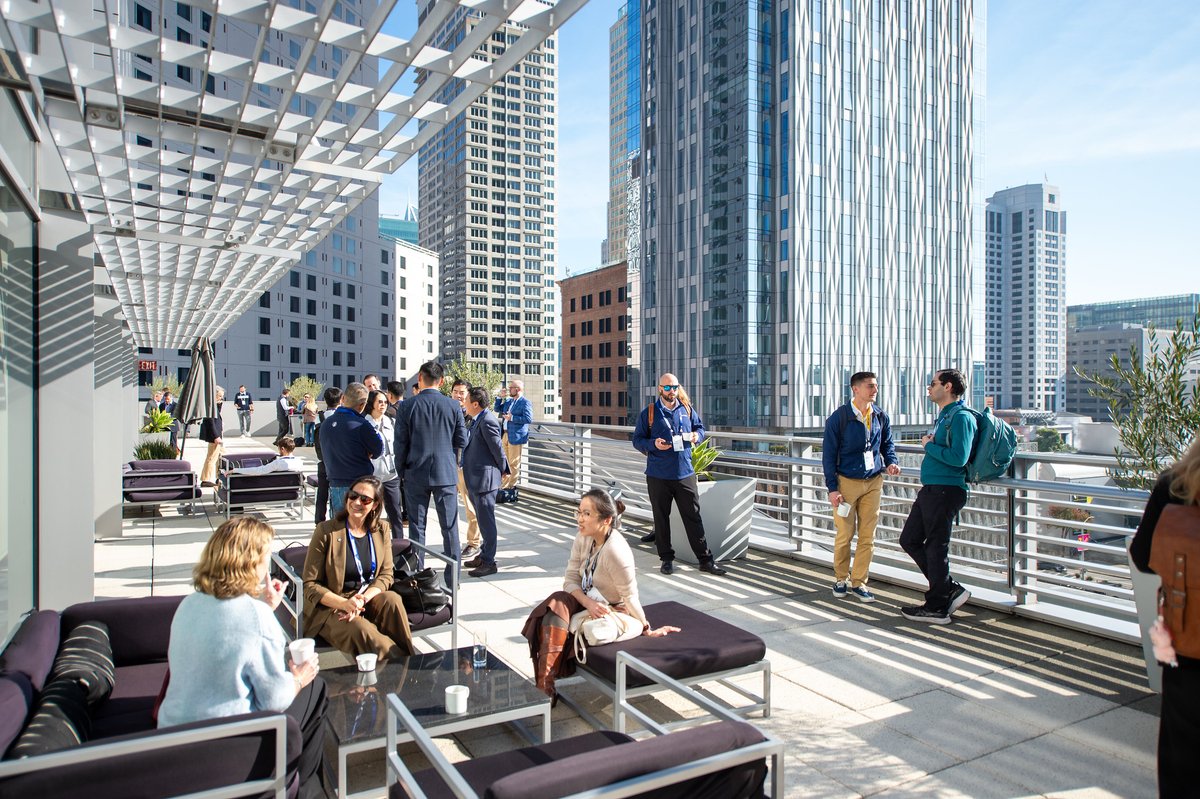 BloombergNEF tweet media