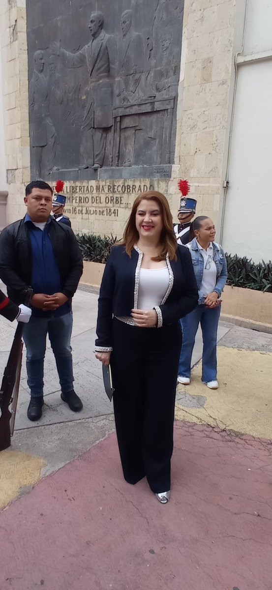 Notifides's tweet image. Diferentes personalidades del país llegan a la toma de posesión del nuevo presidente de Honduras, Nasry Asfura.