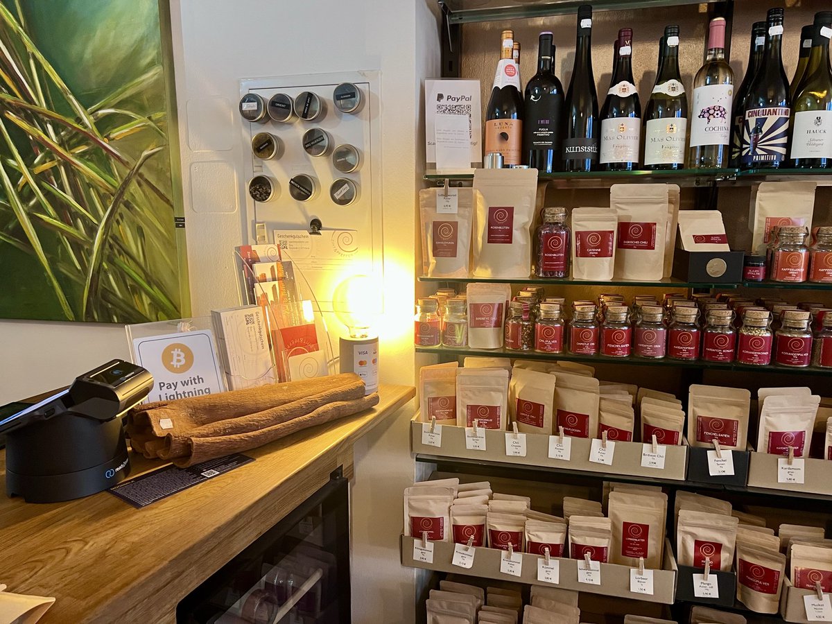 Kay 🔆 tweet media