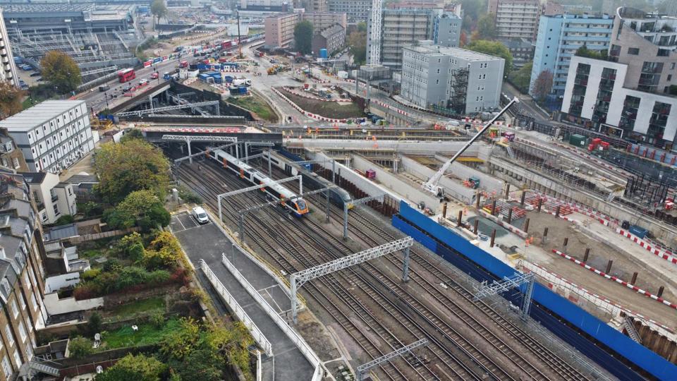 RAIL's tweet photo. HS2 tunnelling to Euston begins as first TBM launched from Old Oak Common
https://t.co/AKLPik309q https://t.co/auAvQxfDdg