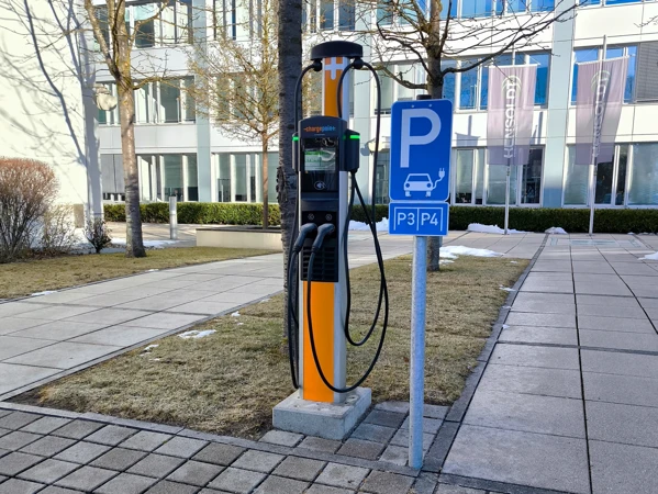 europawire's tweet image. Electromobility Strategy at HENSOLDT Advances with More Than 100 Charging Points Now Operational Nationwide news.europawire.eu/hensoldt-stren… #Electromobility #HENSOLDT #ChargingPoints @hensoldt