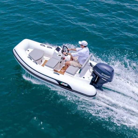 AbInflatables's tweet image. The Mares VSX series is our most compact, practical and comfortable sport console tender. Its fiberglass hull is designed for extra stability and superior handling, and its single molded-in fiberglass deck allows for quiet navigation and greater durability.
#abinflatables #rhib