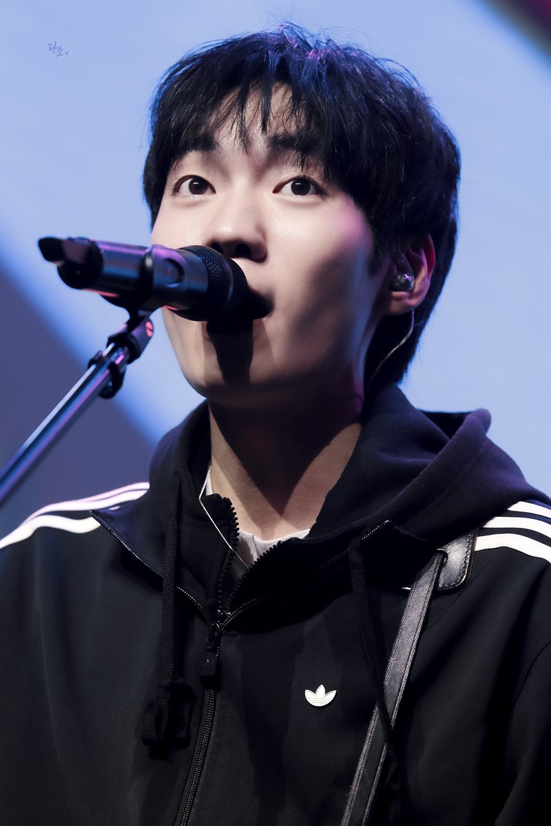 draizetrain's tweet image. 260123 원더로크 #한태인 #까치산 #WANDERLOCH

눈이 엄청 초롱초롱 ... ◔.̮◔✧