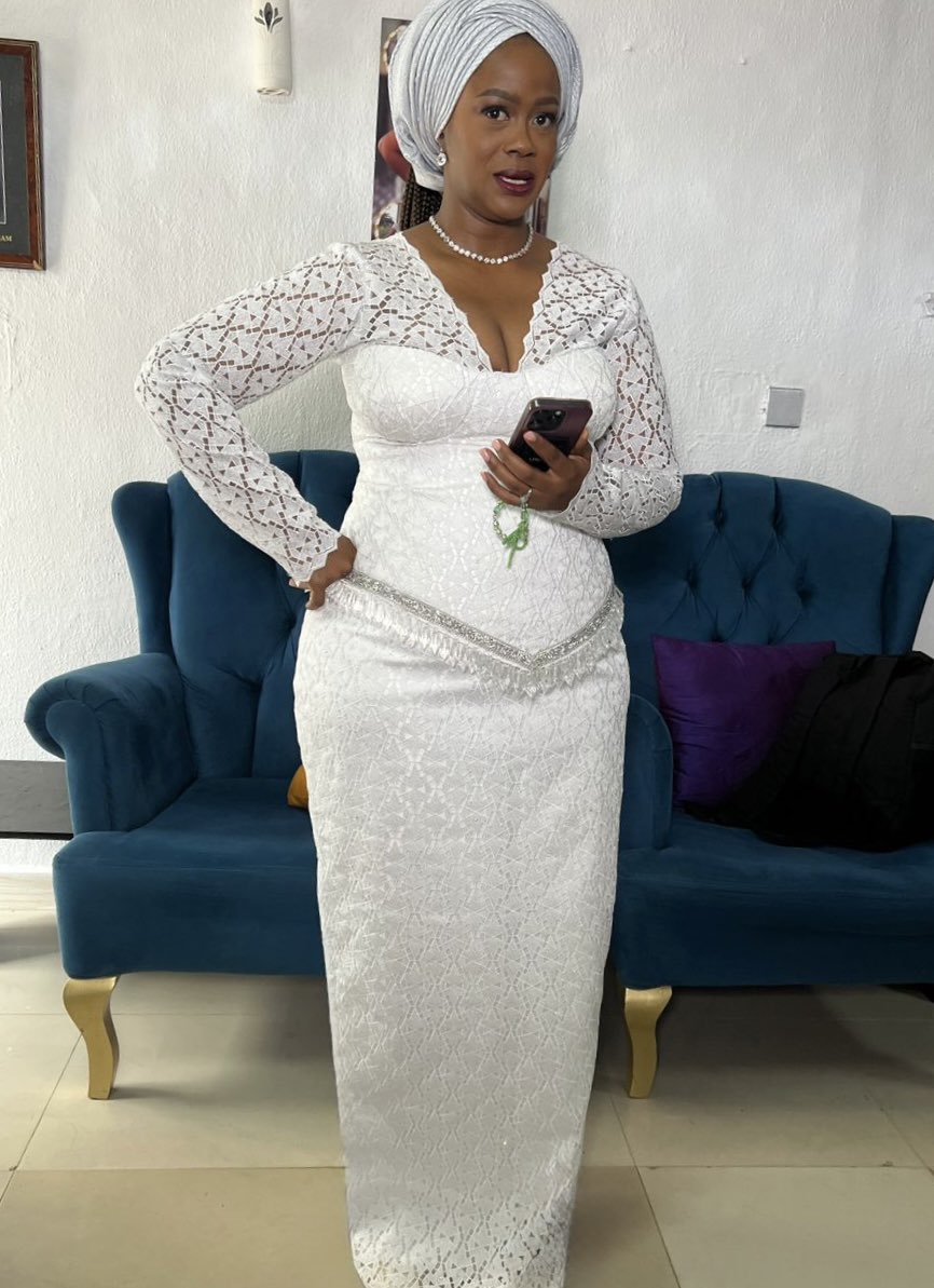 big_funkssss's tweet photo. The skirt and beaded blouse I made for Madam Yetty🤭 ✂️ https://t.co/S1JNMn35Md