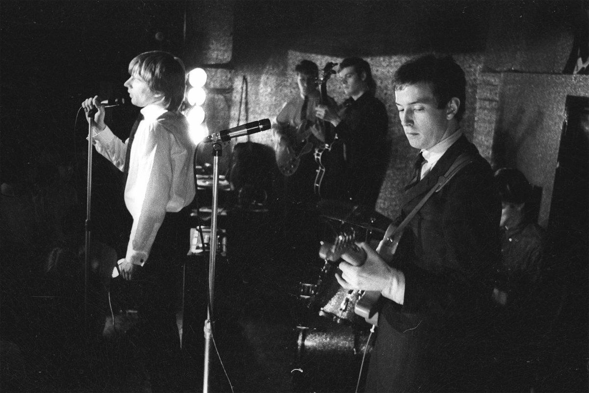 EricClapton's tweet image. A photo of Eric during his time playing with @TheYardbirds_, taken in June of 1964.

📸: Clay Perry